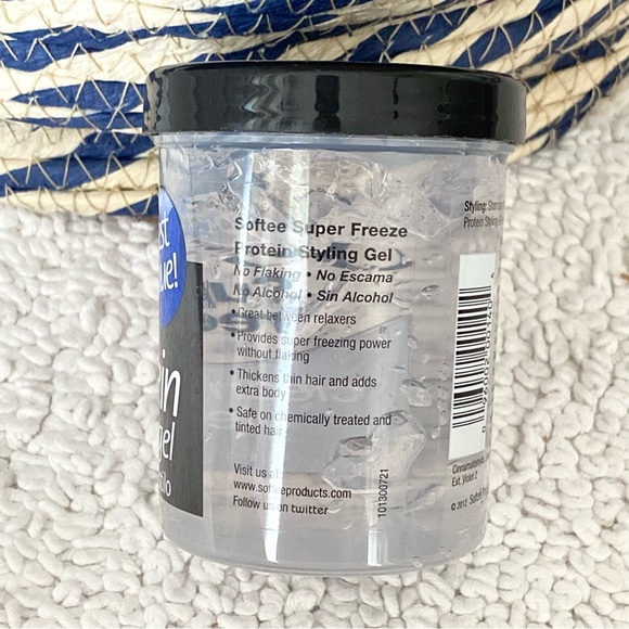 Softee Super Freeze Protein Styling Gel Clean & Clear 8 Oz. Jar - Picture 6 of 7